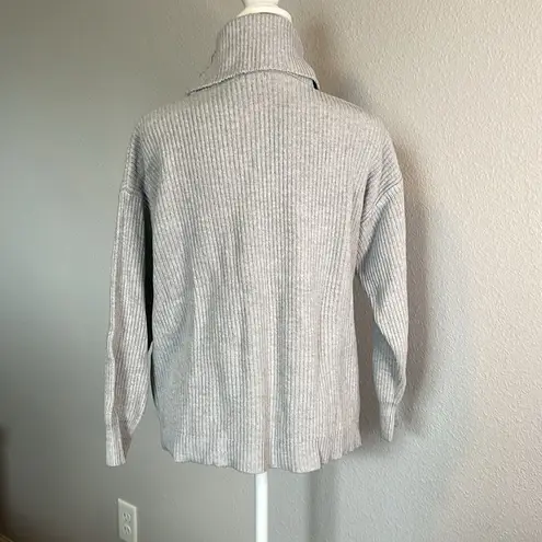 Tularosa  Ribbed Turtleneck Sweater Gray Size Medium
