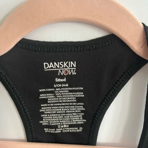 Danskin  NOW Active Wear Fitted Top Size S (4-6)