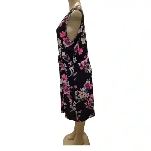 West Loop 2x$18  Size XL Floral Sleeveless Dress. New With Tags