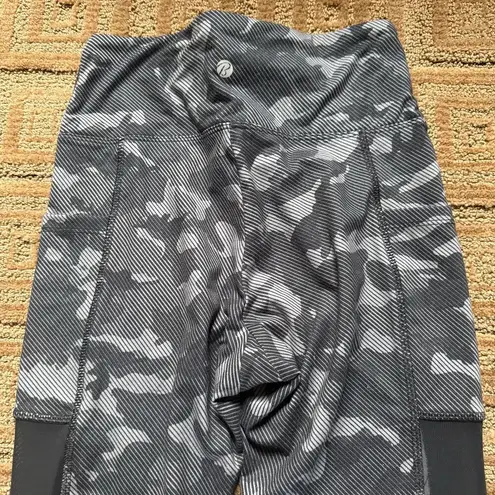 Bally Total Fitness - Women’s Leggings - Camo Print - Size S