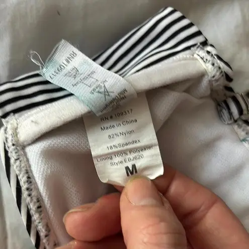 Black and white striped bandeau bikini top Blue bow removable strap swim beach Size M