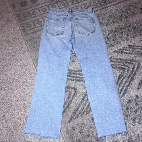 Gap Women’s  ‘90s Loose Mid Rise Light Blue Jean Sz 0 Regular 9” Rise Distressed