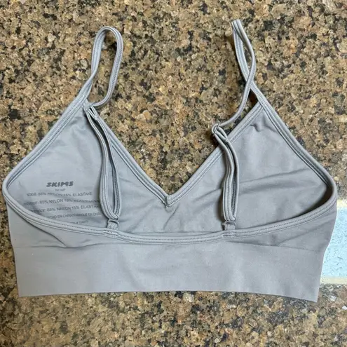 SKIMS Soft Smoothing Seamless Scoop Bralette  Size Small