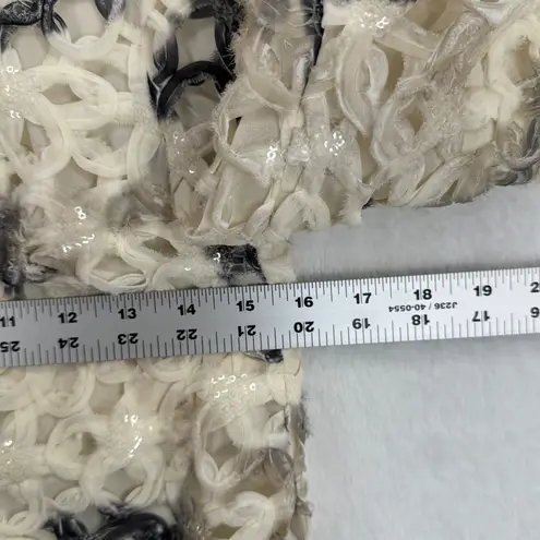 Hottie + Lord Top Women's Long Sleeve Crop Top Beige Black Floral Mesh Sz 0 Tan