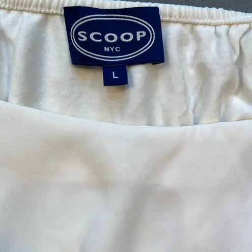 Scoop white layered flouncy white top, forgiving style, size Large