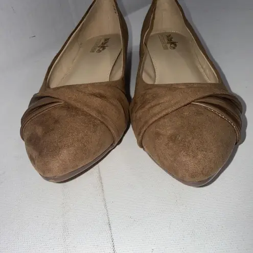 Coach & Four Flats Faux Suede Old Money Minimalist Low Heel Pointed Shoes 7.5 Brown