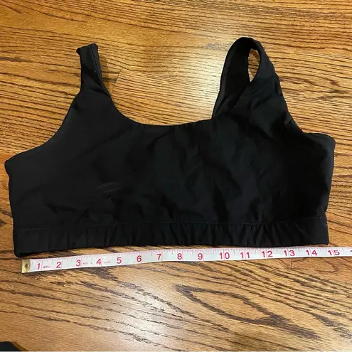 Everlane  sports bra