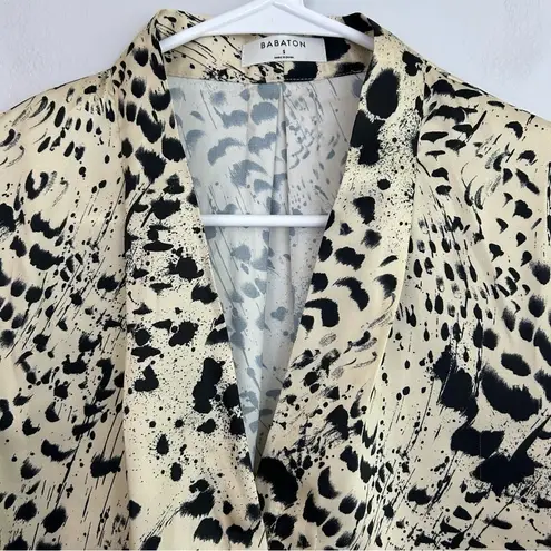 Babaton Aritizia Animal Print Long Sleeve V-neck Blouse Size Small