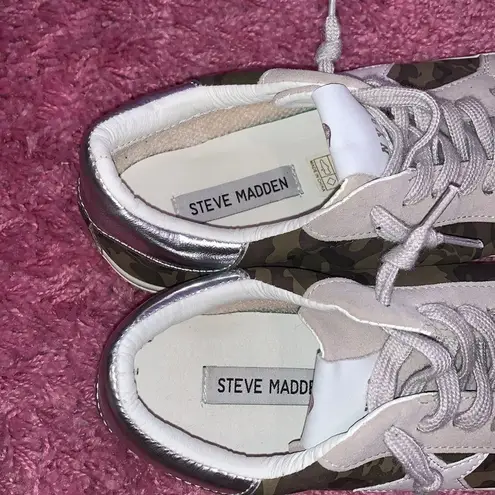 Steve Madden  Star Army Fatigue Camo Sneakers