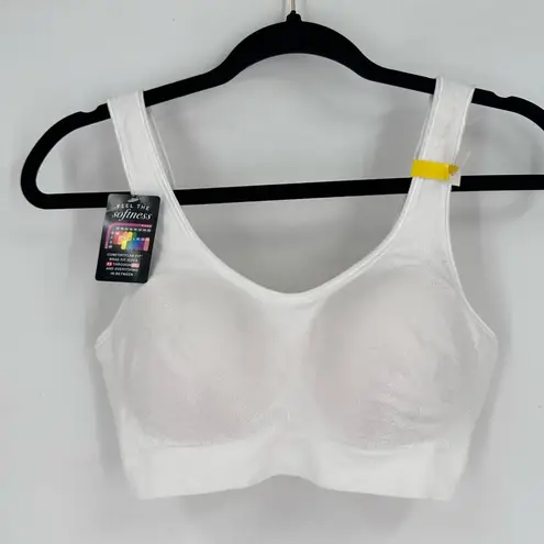 NWT Bali Women's Comfort Comfortflex Fit Seamless Shaping Wireless Bra Medium White