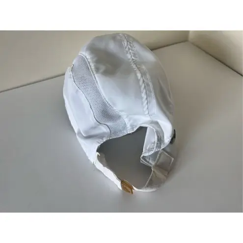 Adidas  Women's Superlite Trainer Sport Performance Relaxed Adj Running Hat - Image 4