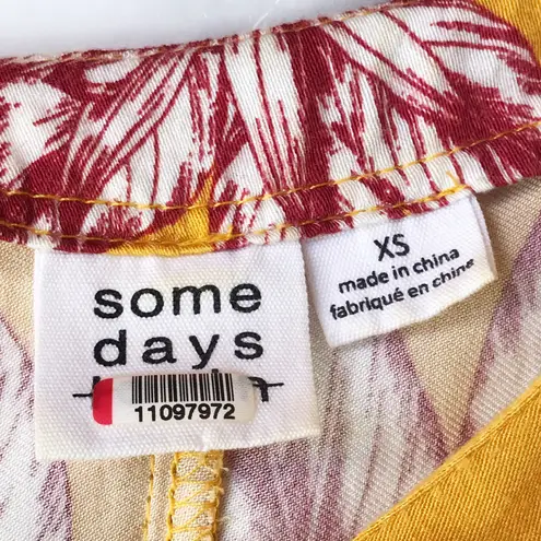 Somedays Lovin women’s Searing Soul yellow floral midi dress XS extra small