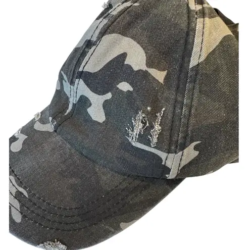 NWOT Camo Hat Criss Cross Back High Ponytail Black Gray