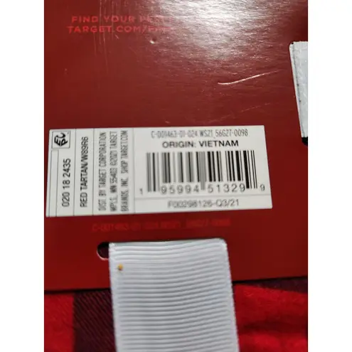 Wondershop Womens 2 Piece Holiday Flannel Pajamas Size M NWT. 2