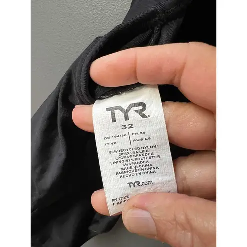 TYR Women's Black and Yellow One