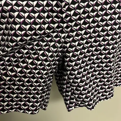 White House | Black Market  Abstract Print Short 4 Pocket Clasp Zip Shorts- Size 6