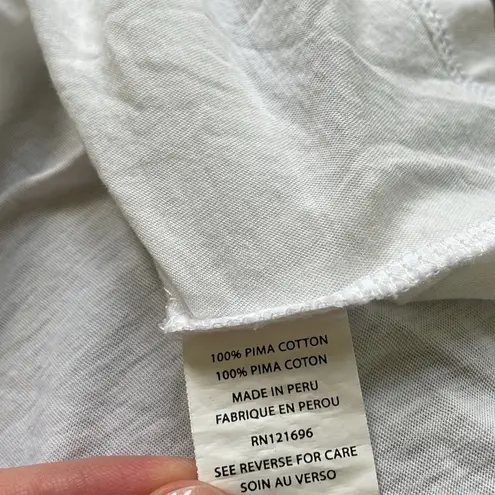 DemyLee New York 100% Pima cotton made in Peru layered white tissue thin tee Size M