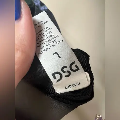 DSG tye dye sports bra size large Green