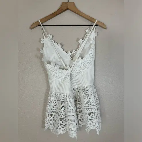 Endless Rose White Eyelet Lace Peplum Plunge Crochet Strappy Tank Top Small