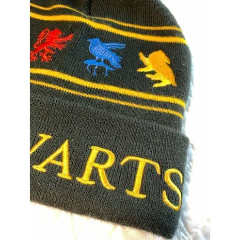 Harry Potter Hogwarts knit hat osfm unisex adult