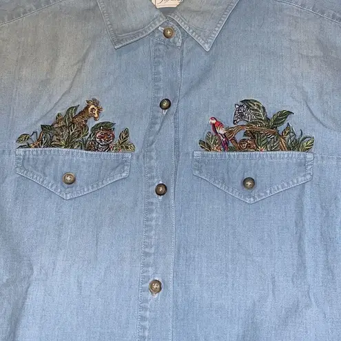 Foxcroft Vintage  denim/ chambray button with safari embroidery zoo animals