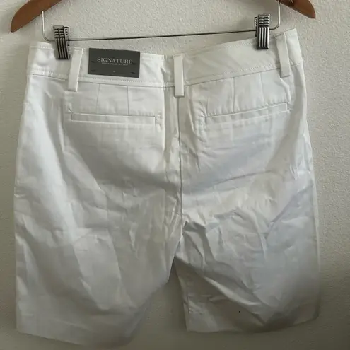 Anne Klein Brand New  shorts with tag. Unisex