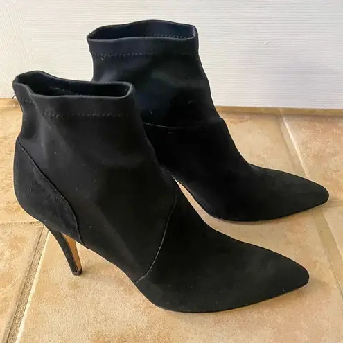 Bettye Muller NEW Gidget Leather Stretch Bootie, NWOT, US Size 8, MSRP $378