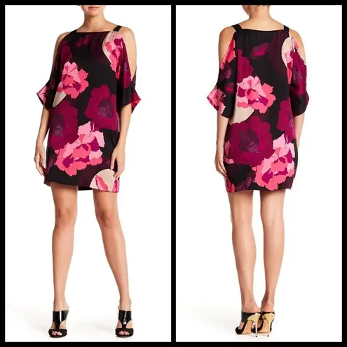 Trina Turk 💕💕 Floral Cold Shoulder Shift Dress