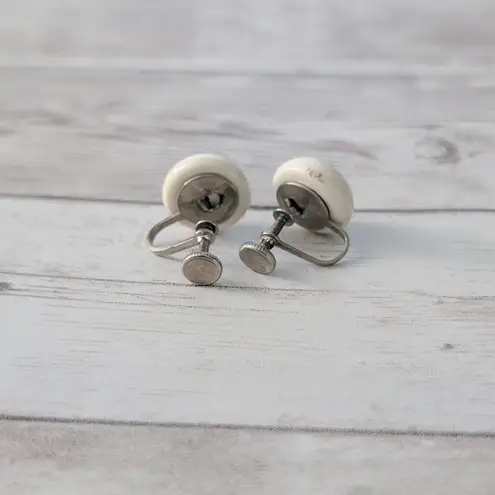Vintage Screw On Earrings Cream