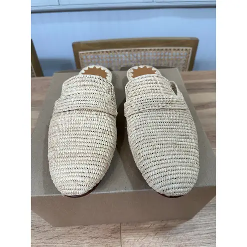 Carrie Forbes Tapa Woven Raffia Loafer Mules Natural Woven Raffia Size 8 US NWOT Tan