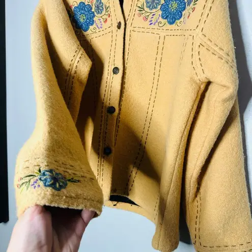 Icelandic Design Mustard Yellow Floral Wool Embroidered Shacket Jacket Size L Size L
