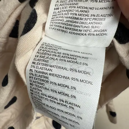 H&M  Women‎ Size Medium Lightweight Turtle Neck Polka Dots long sleeve shirt