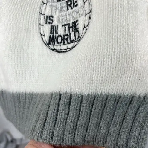 SCARF Tight Knit Rectangular Cream and Gray cozy warm White