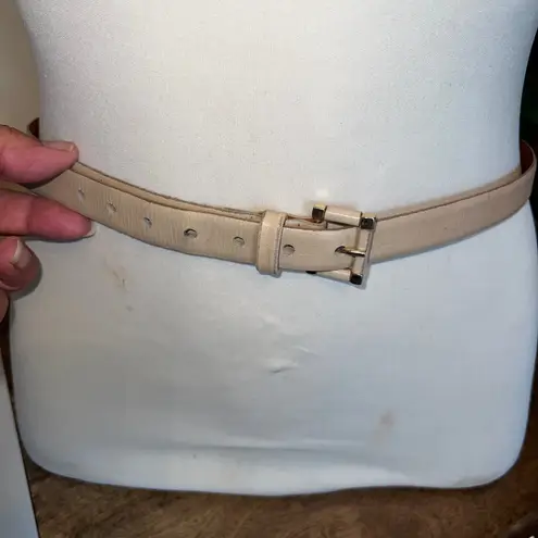 Medium Leather Belt Beige Buckle Women's Accessory All Leather Made in Uruguay Tan