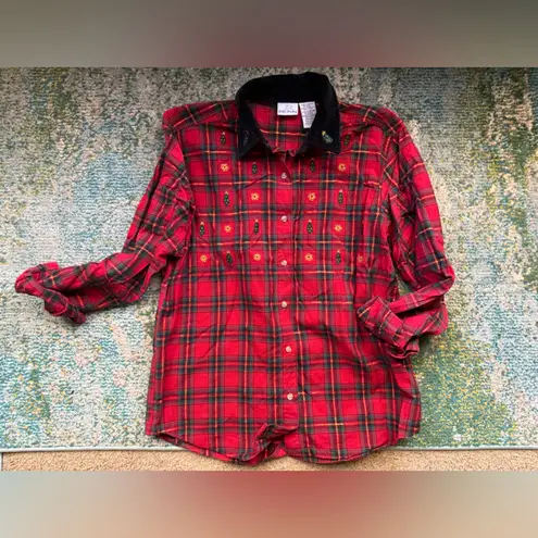 Vintage Bobbie Brooks embroidered holiday plaid button down shirt, size large Red