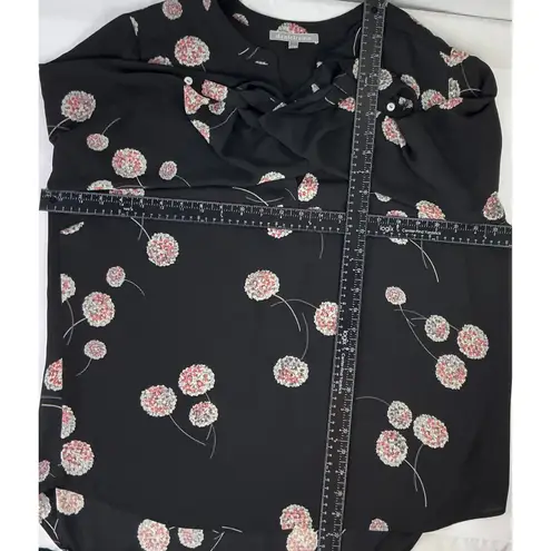 danielrainn Black Floral Print V