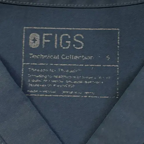 FIGS  Technical Collection Scrub Top Women's Size Medium PO 1738 Dark Harbor