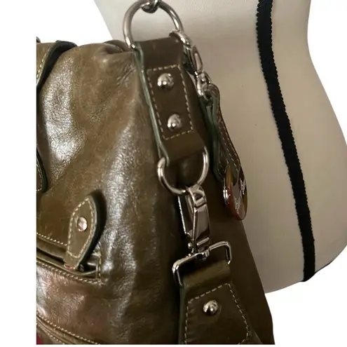 Barr & Barr Genuine Olive Green Leather Crossbody Shoulder Bag. Very subtle.