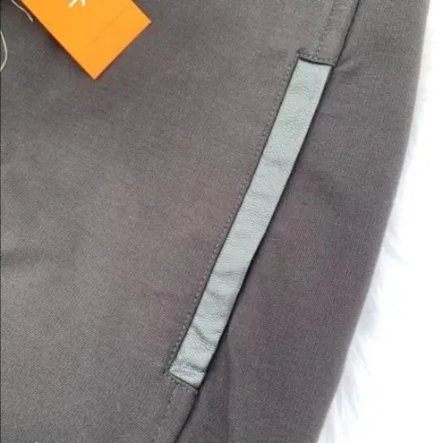 Joe Fresh NWT Faux Leather Trim Black Size 4 Skirt