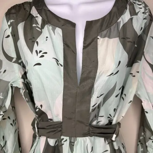 NWOT Cadeau Maternity Leaf Abstract Blouse Silk Blend in Shades of Green Size M Size M