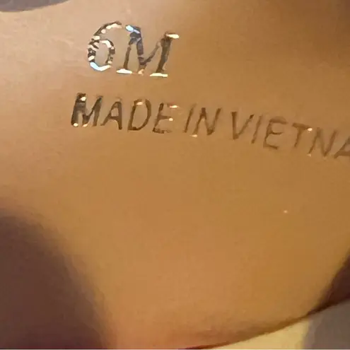 Lisa Vicky Notice Mary Jane Platform Pump Metallic Pink Finish Women's Size 6 M