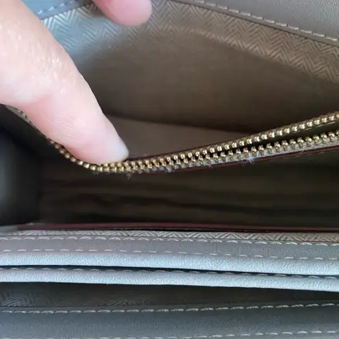 Vanessa Hogan Australia Gray Leather Sling Shoulder Bag