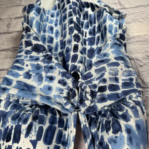 Carmen Marc Valvo
Women's Printed V-Neck O-Ring One-Piece Swimsuit size 14