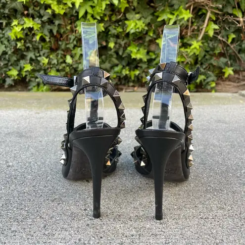 Valentino Garavani Valentino Rockstud Noir ankle strap pointy toe sandal size IT 35.5 US 5.5