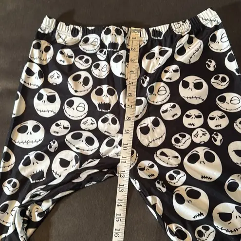 Women’s Black & White Skull Face Halloween Ankle Length Leggings Size XL NEW