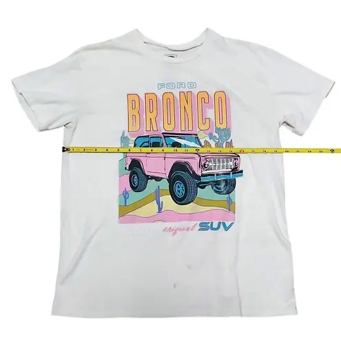 Women's Ford Bronco Short Sleeve Graphic T
