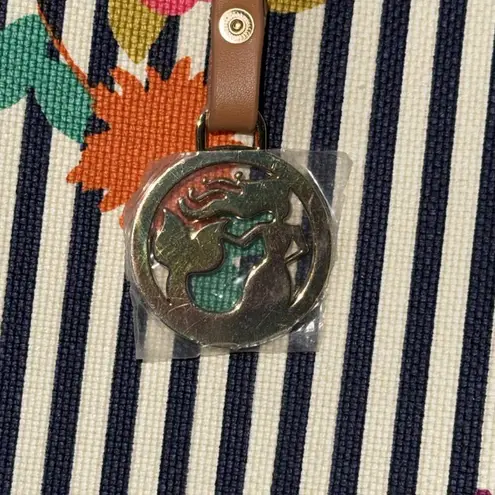 Spartina 449 Shelter Cove Market Tote navy blue stripes floral design beach tote