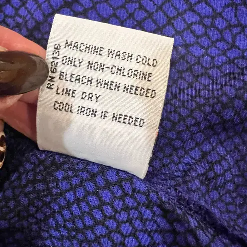 Guess Vintage  90s Snakeskin Blue Button Down Blouse Medium 3/4 Sleeves EUC thumbnail 7