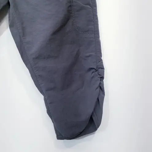 Woolrich Gray Capri Cargo Pants