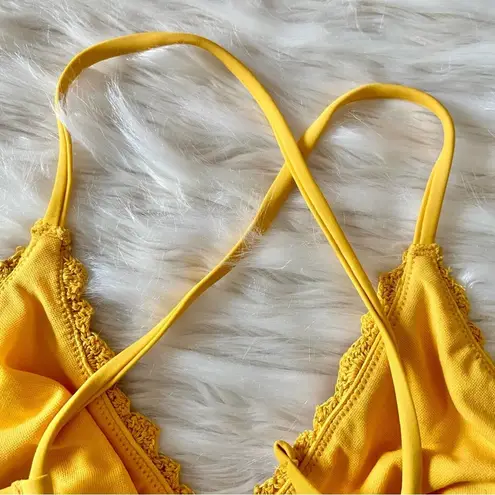 Xhilaration  Golden Yellow Lace Strappy Triangle Bikini Top Sz S